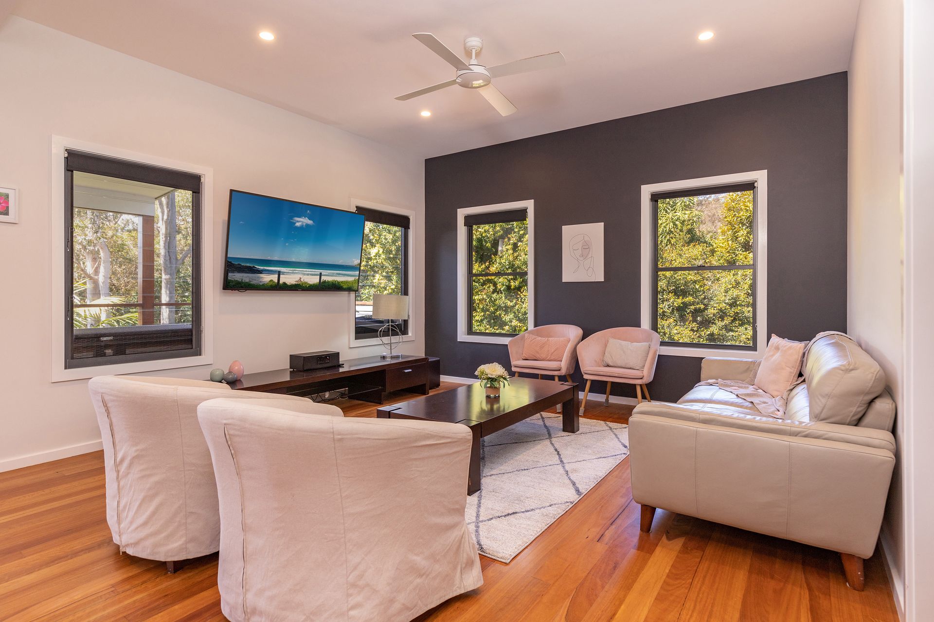 Seaclusion Pacific Palms Holidays